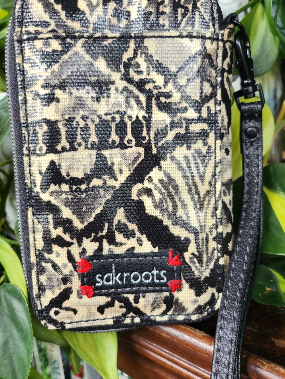 Sakroots Black & Cream Coated Canvas Wristlet with Detachable Strap